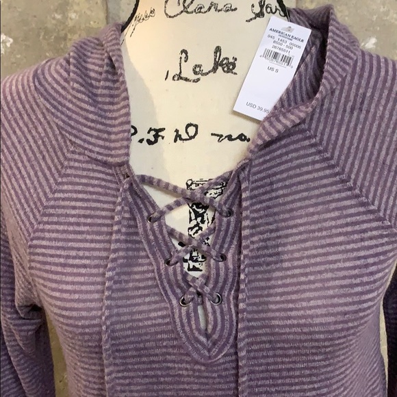 American Eagle 🦅 Plush Top with hood - Picture 3 of 7